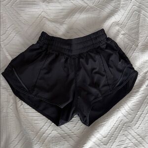 Lululemon Hotty Hot Shorts - black  - size 2